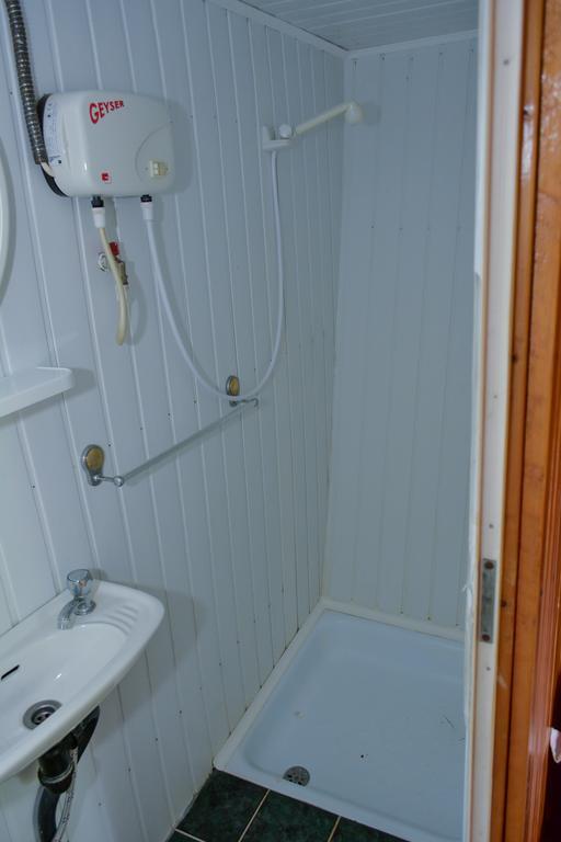 Camping Robinson Country Club Oradea Habitación foto